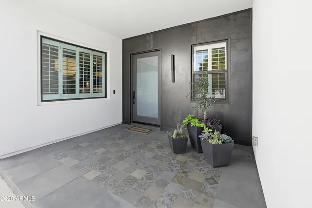 $1,890,000 | 4445 North 29th Place, Phoenix, AZ 85016