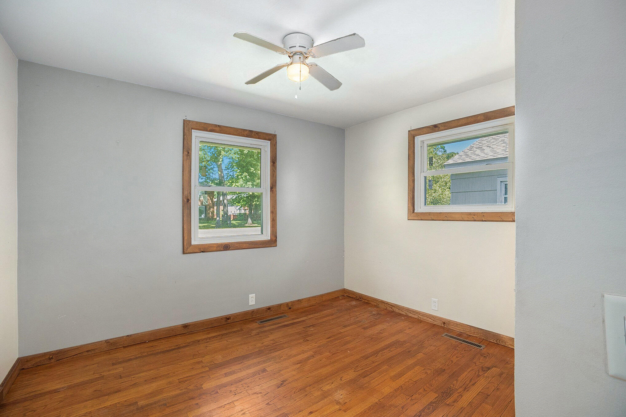 730 Quarterline Road Muskegon, MI 49442 - Photo 11 of 28 011_42a1784