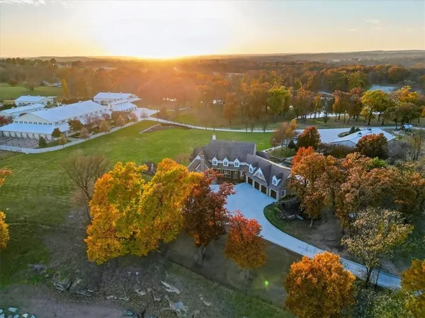 $14,300,000 | 19661 171st Street, Basehor, KS 66007