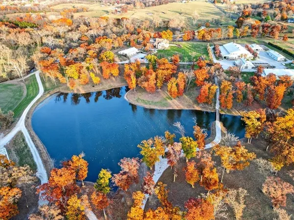 $14,300,000 | 19661 171st Street, Basehor, KS 66007