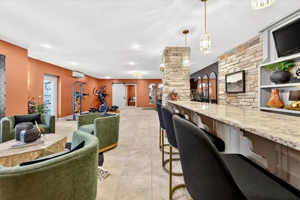 $14,300,000 | 19661 171st Street, Basehor, KS 66007