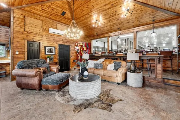 $14,300,000 | 19661 171st Street, Basehor, KS 66007