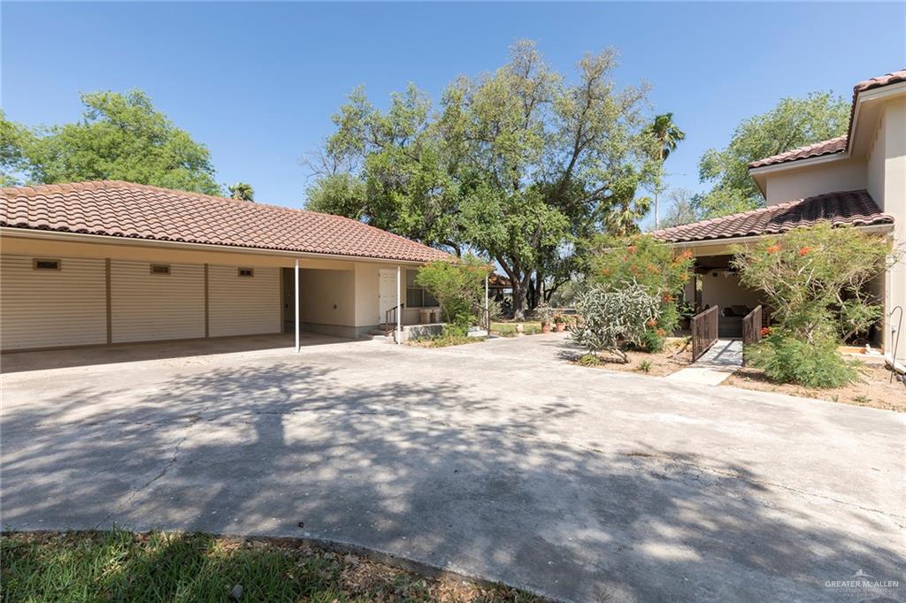 605 South Hutto Road Donna, TX 78537 - Photo 24 of 45 A detached guest suite sits adjacent to the covered parking area.