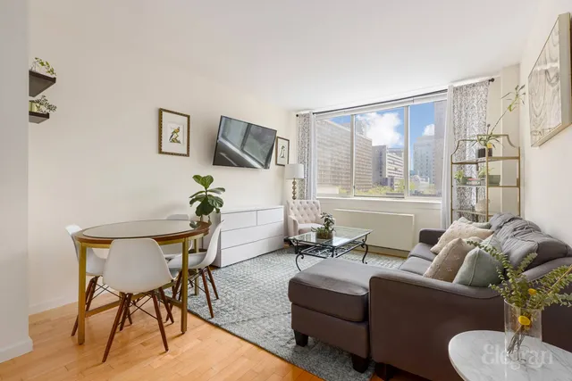 $700,000 | 250 East 30th Street, Unit 6D | Kips Bay