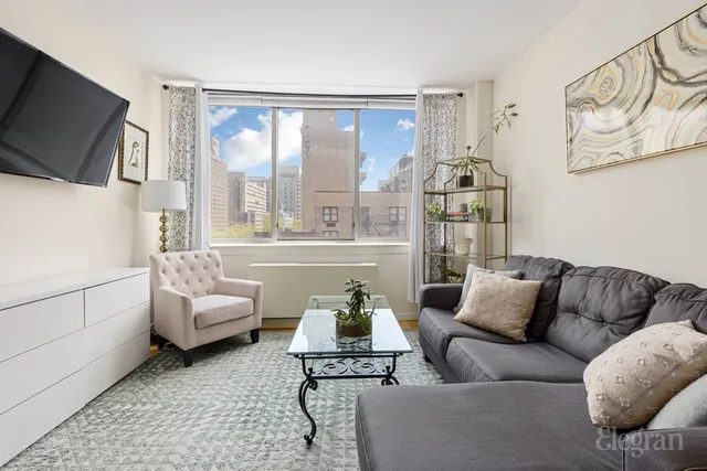 $700,000 | 250 East 30th Street, Unit 6D | Kips Bay