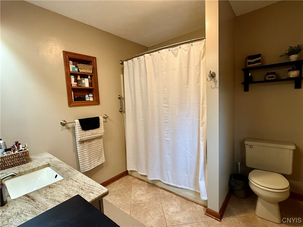 550 Sayles Street Oneida, NY 13421 - Photo 13 of 33