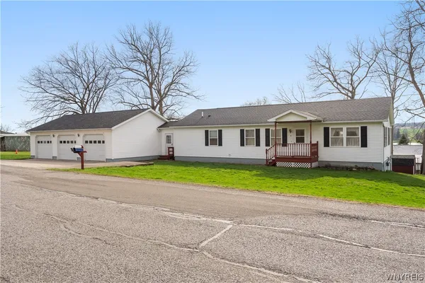 $399,900 | 8 Walker Road, Castile, NY 14530