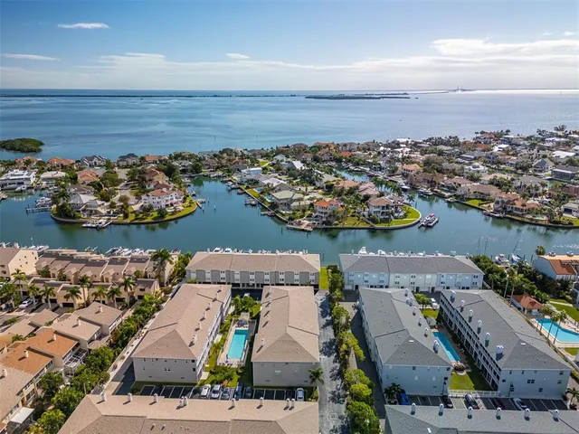 $499,000 | 521 Pinellas Bayway South, Unit 202, St. Petersburg, FL 33715