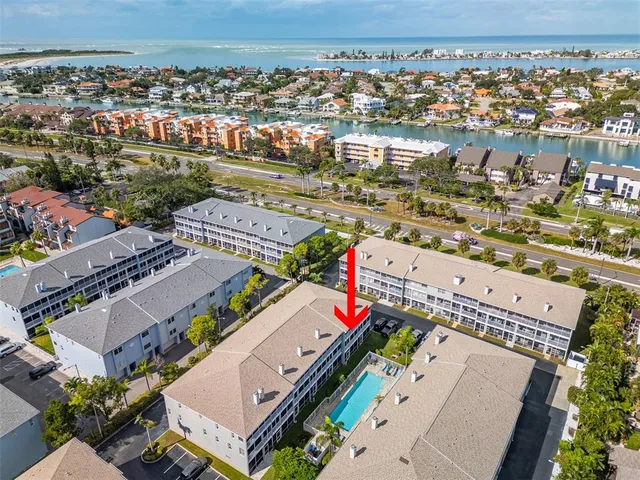 $499,000 | 521 Pinellas Bayway South, Unit 202, St. Petersburg, FL 33715
