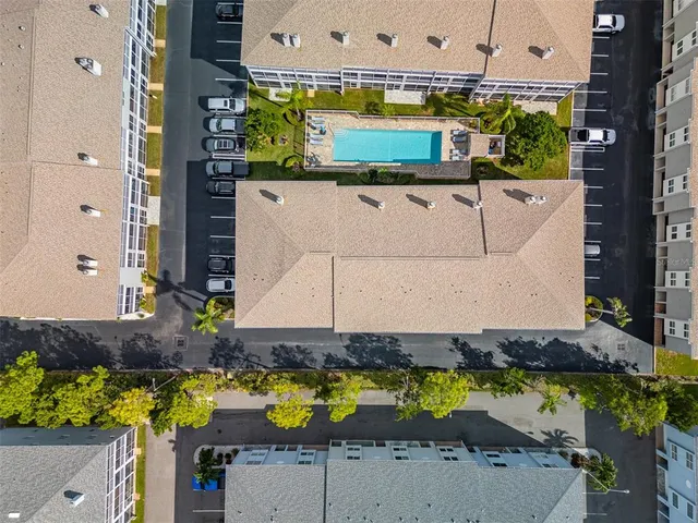 $499,000 | 521 Pinellas Bayway South, Unit 202, St. Petersburg, FL 33715