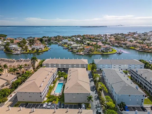 $499,000 | 521 Pinellas Bayway South, Unit 202, St. Petersburg, FL 33715