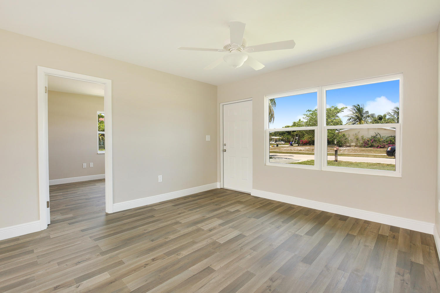 6475 Mackinac Road Lake Worth, FL 33462 - Photo 9 of 19 6475 9