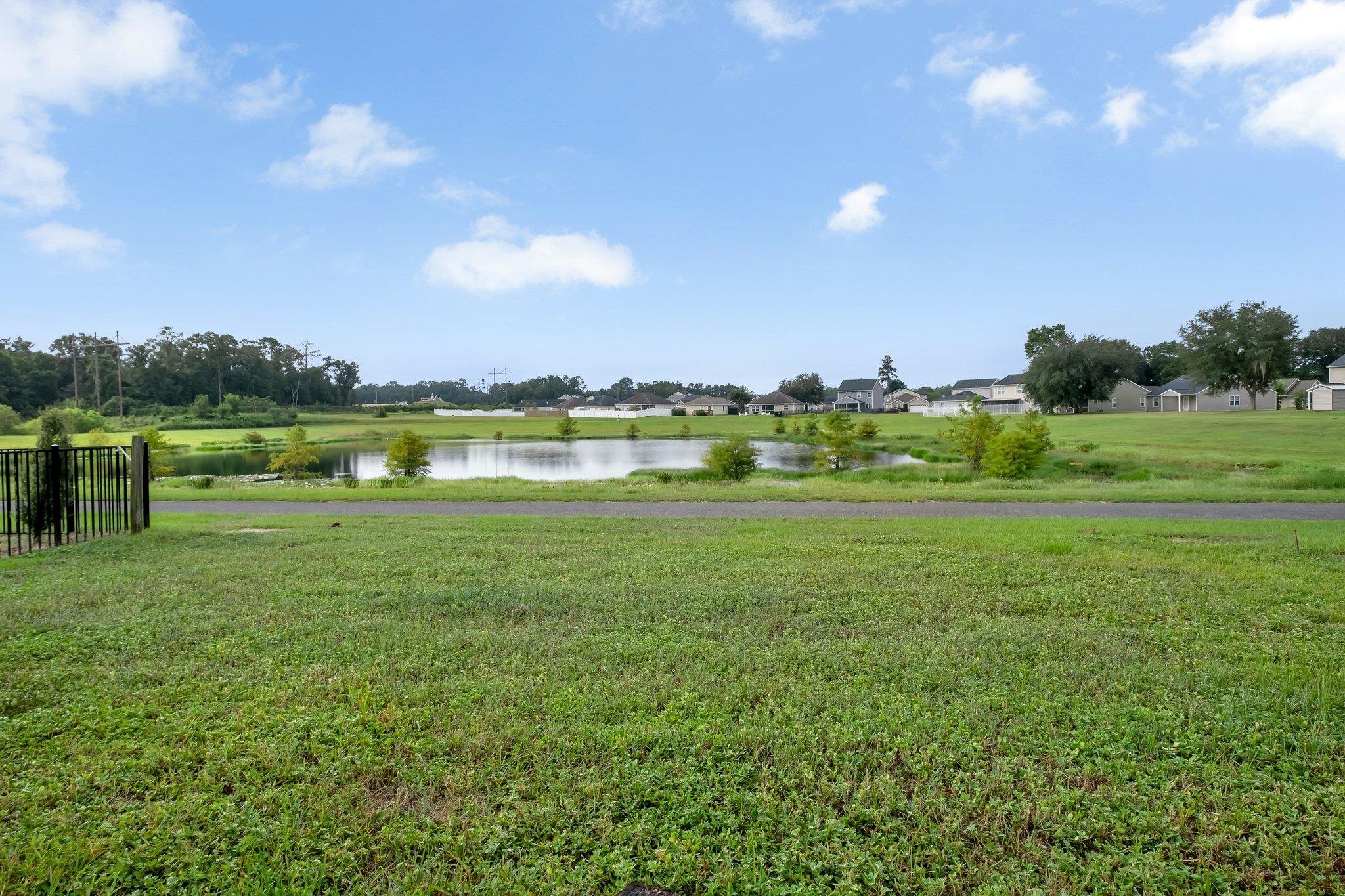 6303 Rivers Landing Court Tallahassee, FL 32303 - Photo 2 of 25