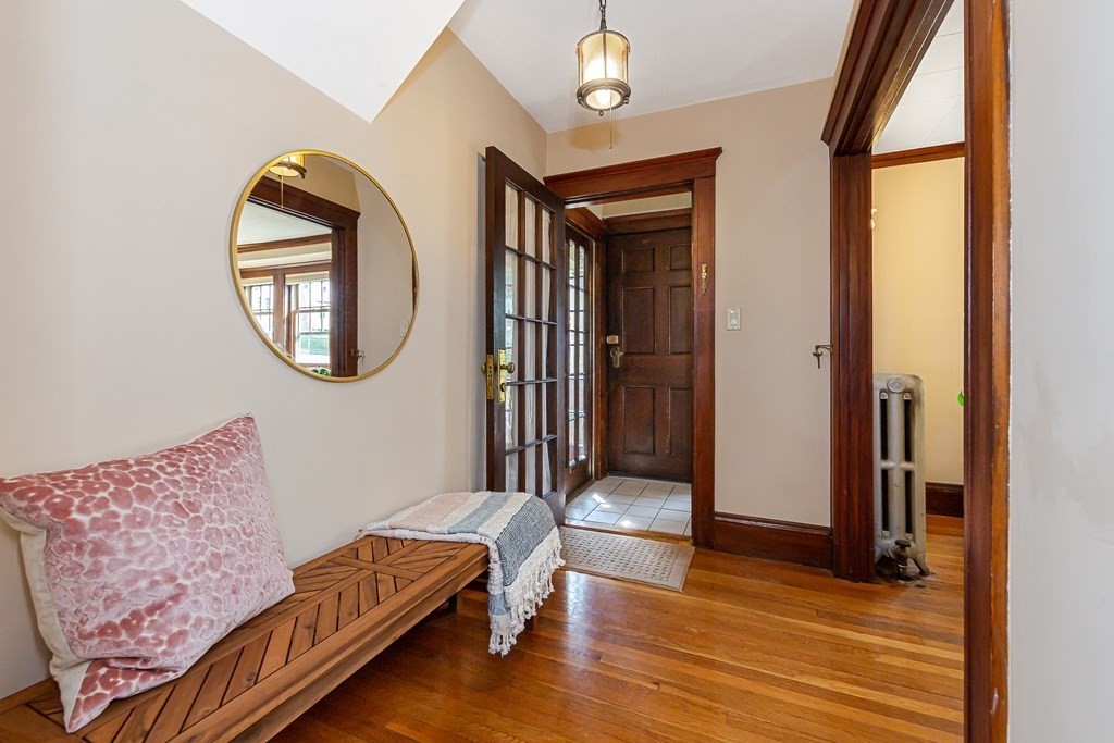 43 Menotomy Road, Unit 43 Arlington, MA 02476 - Photo 4 of 30 Gallery Image 4