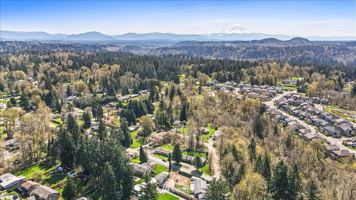 17320 Southeast 135th Street Renton, WA 98059 - Photo 28 of 28 a view of city and mountain