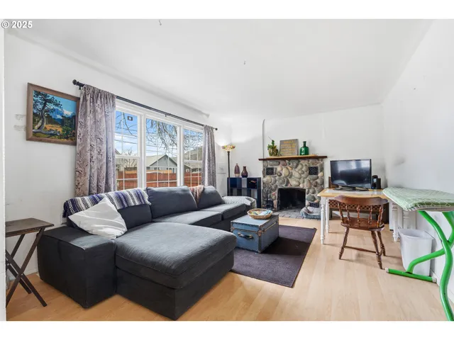 $275,000 | 217 2nd Street, Klickitat, WA 98628