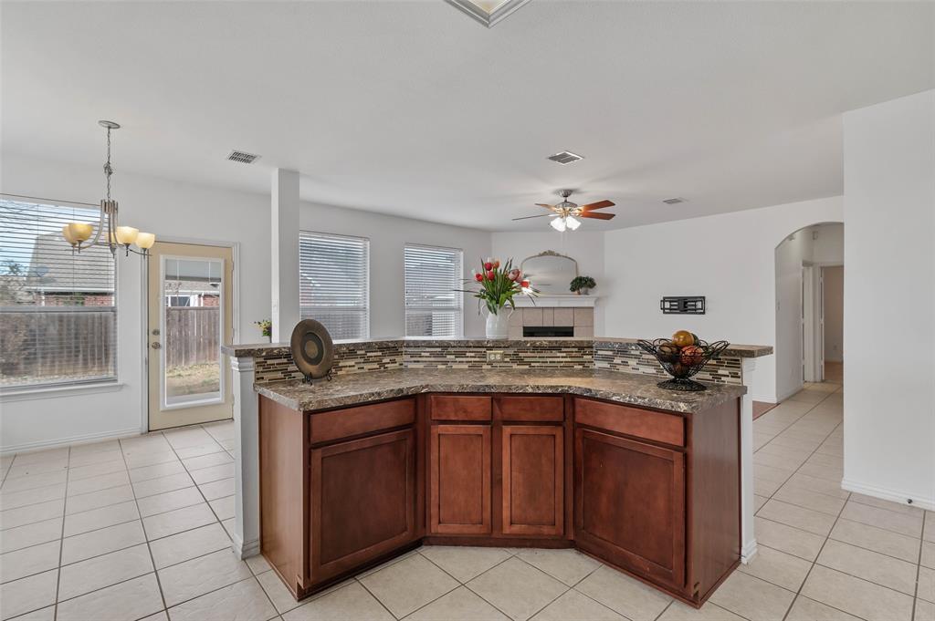 2617 Hollow Ridge Drive Denton, TX 76210 - Photo 7 of 32