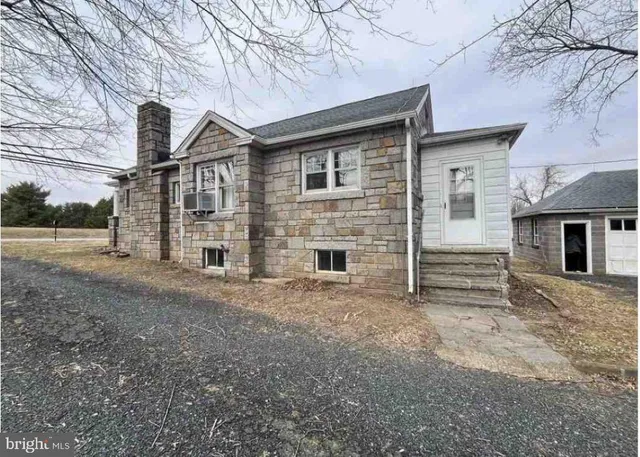 $350,000 | 4065 Federal Hill Road, Jarrettsville, MD 21084