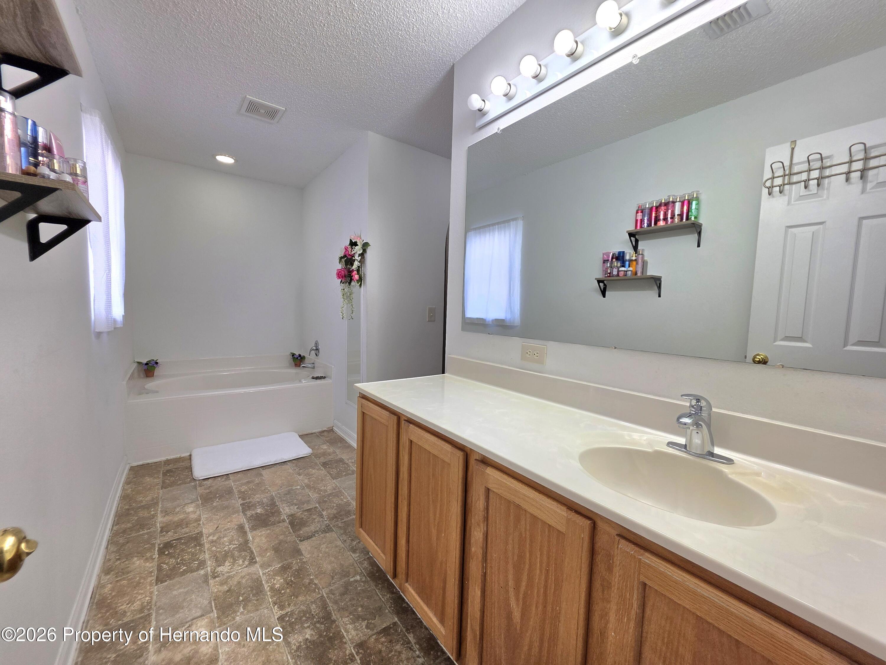 9055 Pemberton Street Spring Hill, FL 34608 - Photo 26 of 34