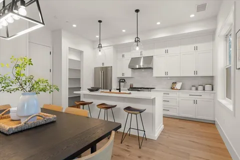$3,748,000 | 16011 Stephenie Lane, Los Gatos, CA 95032