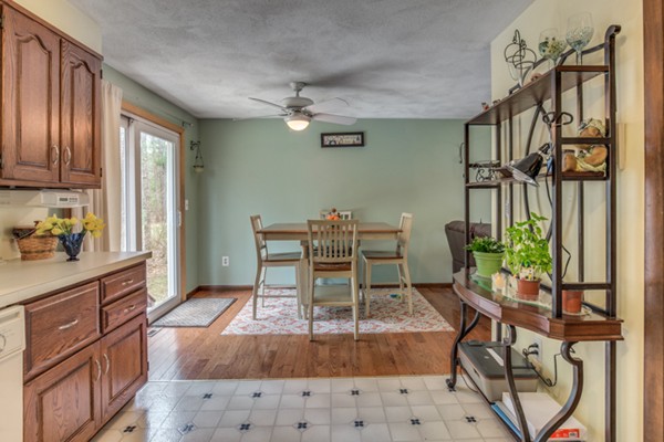 74 South Harbor Road Townsend, MA 01469 - Photo 13 of 30