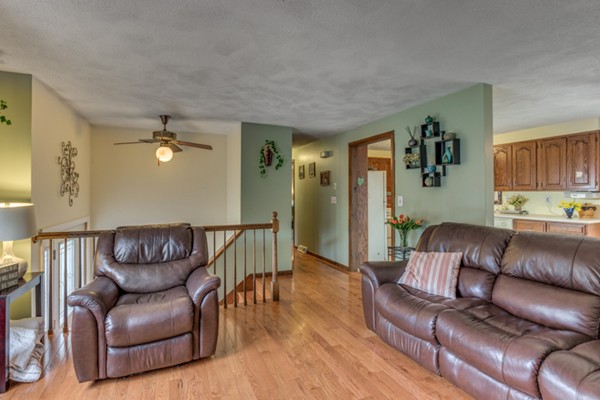 74 South Harbor Road Townsend, MA 01469 - Photo 8 of 30