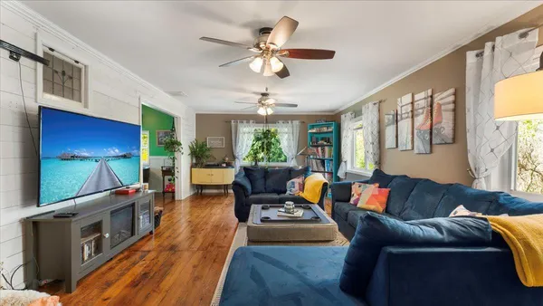 $750,000 | 19334 105th Avenue, Milaca, MN 56353