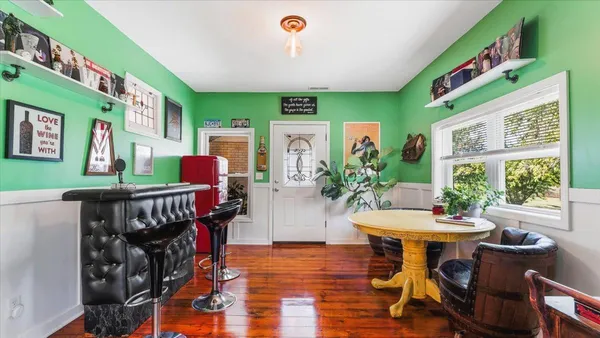 $750,000 | 19334 105th Avenue, Milaca, MN 56353