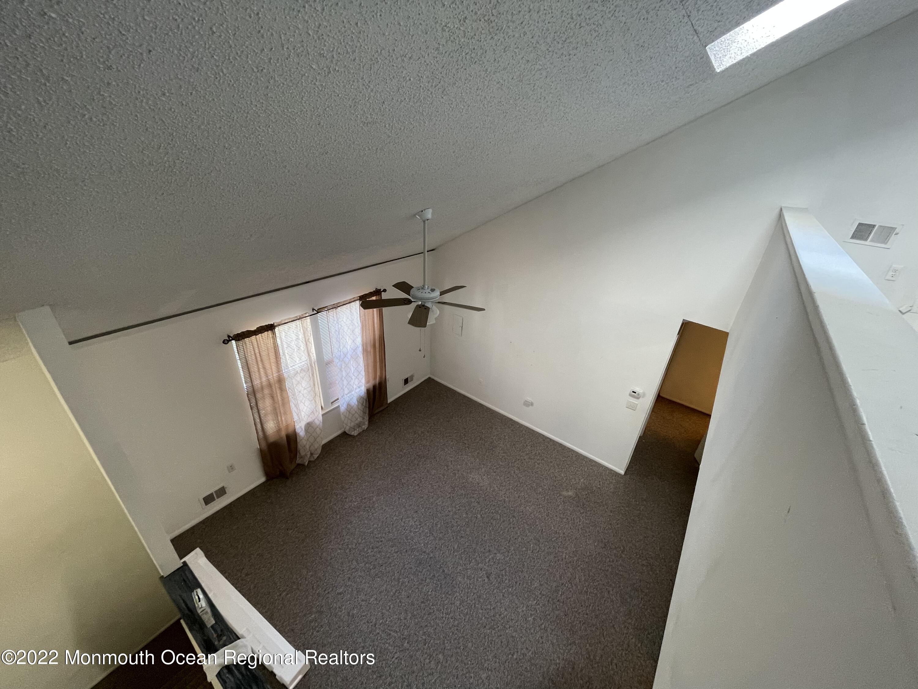 43 Snapdragon Court Jackson, NJ 08527 - Photo 13 of 20 827E985D-1795-4E49-8816-EB3737AA4836