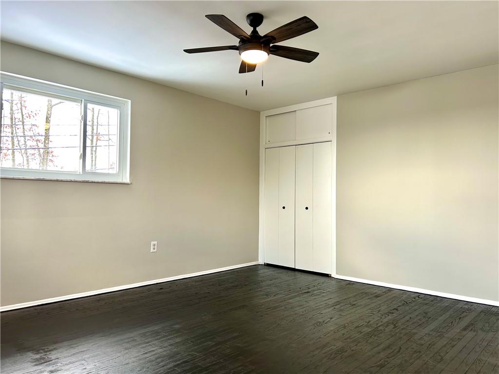 583 Cumberland Road Pittsburgh, PA 15237 - Photo 15 of 25 Spacious closet
