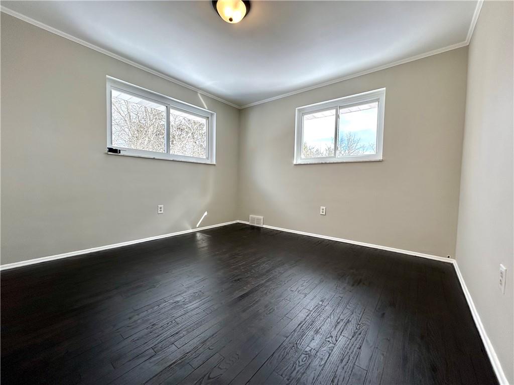 583 Cumberland Road Pittsburgh, PA 15237 - Photo 21 of 25 Plenty of natural light
