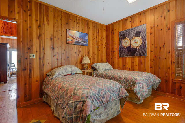 30234 River Road Orange Beach, AL 36561 - Photo 12 of 23 Third bedroom