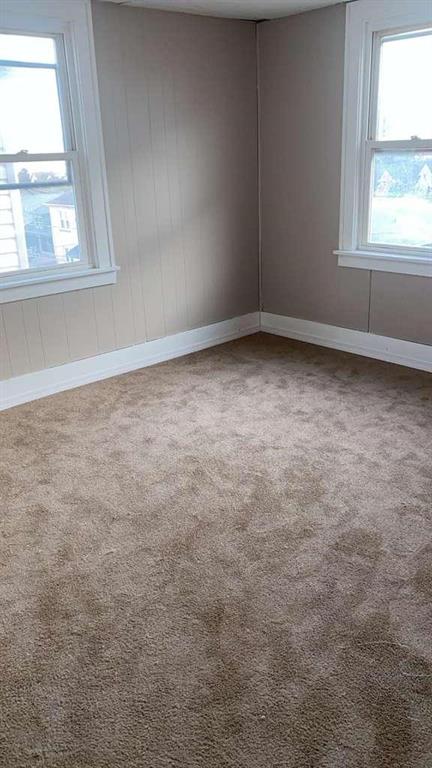 1408 Broadway Avenue McKees Rocks, PA 15136 - Photo 14 of 17 an empty room with a window