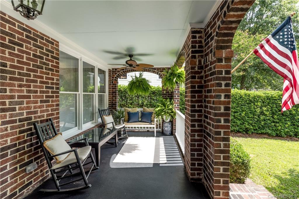 2215 Club Road Charlotte, NC 28205 - Photo 3 of 27 Gallery Image 3