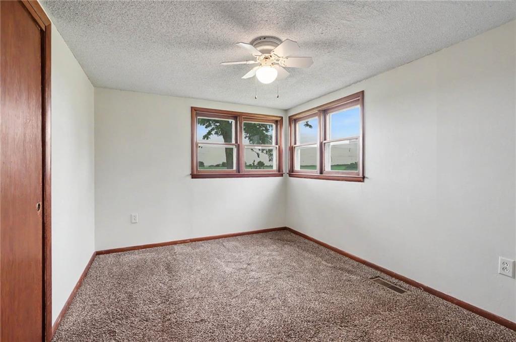15496 Southeast Norton Road Kincaid, KS 66039 - Photo 18 of 66
