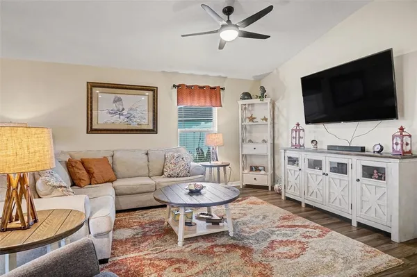 $365,000 | 2449 Begonia Street, Mascotte, FL 34753