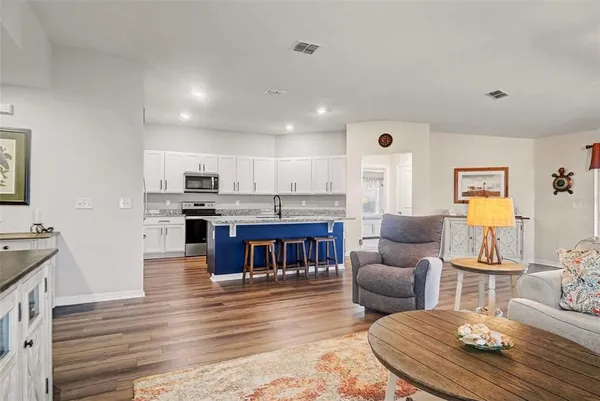 $365,000 | 2449 Begonia Street, Mascotte, FL 34753