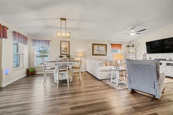 $365,000 | 2449 Begonia Street, Mascotte, FL 34753