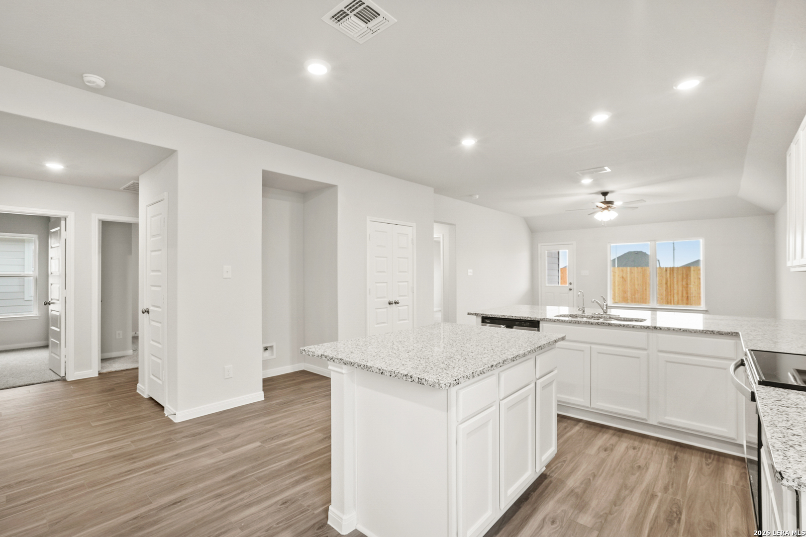 1225 Sweden Seguin, TX 78155 - Photo 15 of 28