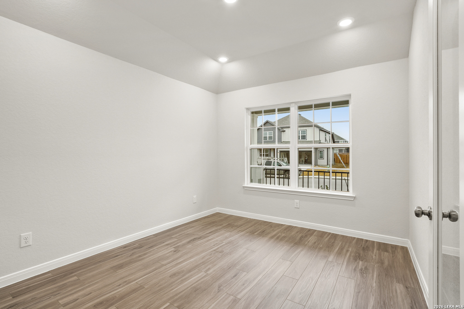 1225 Sweden Seguin, TX 78155 - Photo 5 of 28