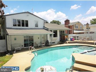 1032 Hoven Road Philadelphia, PA 19115 - Photo 2 of 12 Gallery Image 2