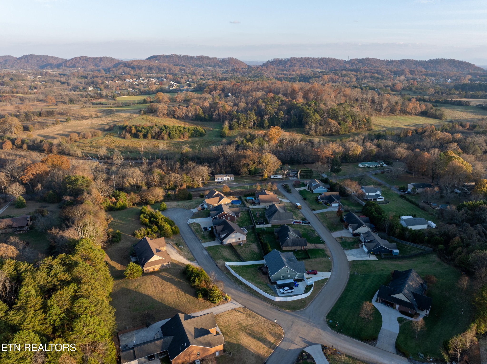 5524 Shadow Branch Lane Corryton, TN 37721 - Photo 44 of 52