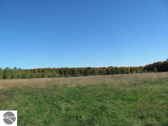 8719 West 8 Road Mesick, MI 49668 - Photo 22 of 25 1731756-21.JPG