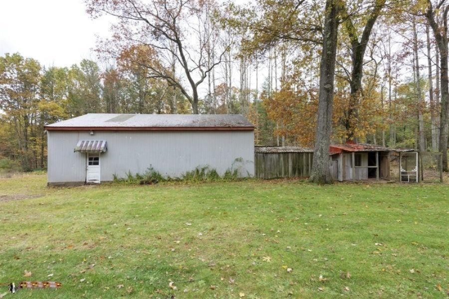4381 South Maple Island Road Twin Lake, MI 49457 - Photo 24 of 25 25_4381MAPLEISLANDRD_2025_LowRes