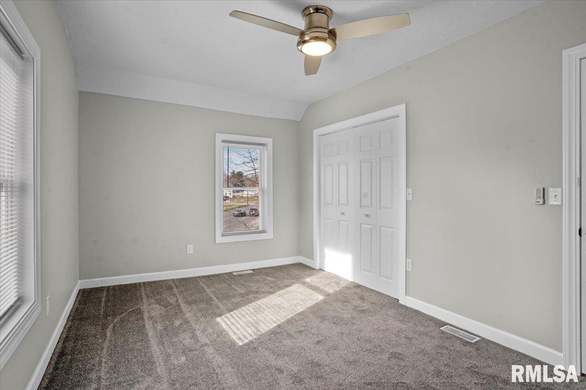 1722 North Peoria Road Springfield, IL 62702 - Photo 16 of 27