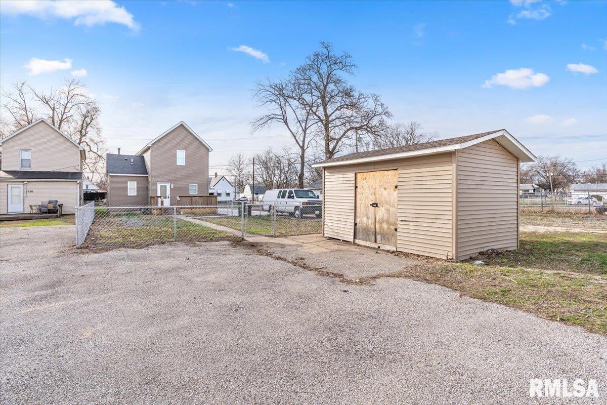 1722 North Peoria Road Springfield, IL 62702 - Photo 26 of 27