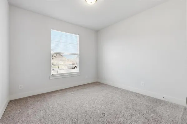 $2,750 | 1861 Arbor Drive, Forney, TX 75126