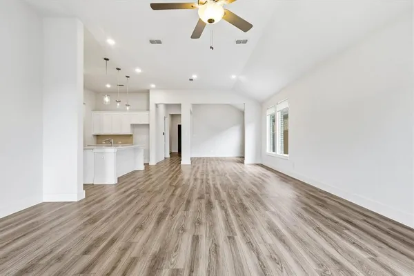 $2,750 | 1861 Arbor Drive, Forney, TX 75126