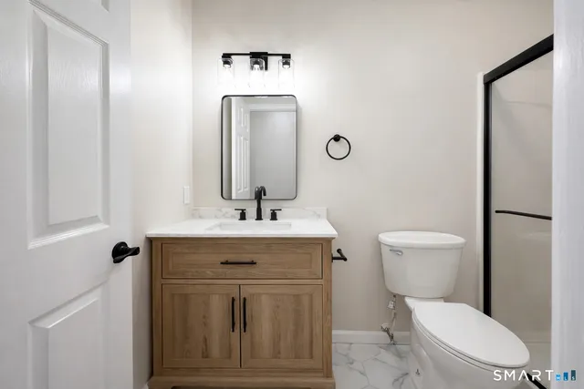 $304,500 | 9 Chasse Drive, Unit 9, East Windsor, CT 06088