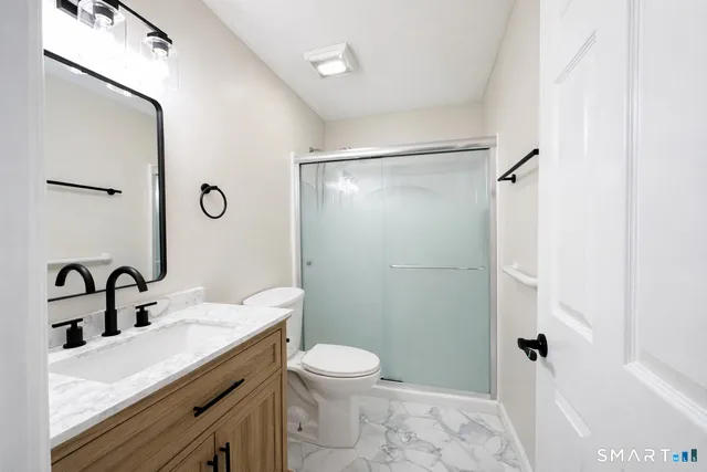 $304,500 | 9 Chasse Drive, Unit 9, East Windsor, CT 06088